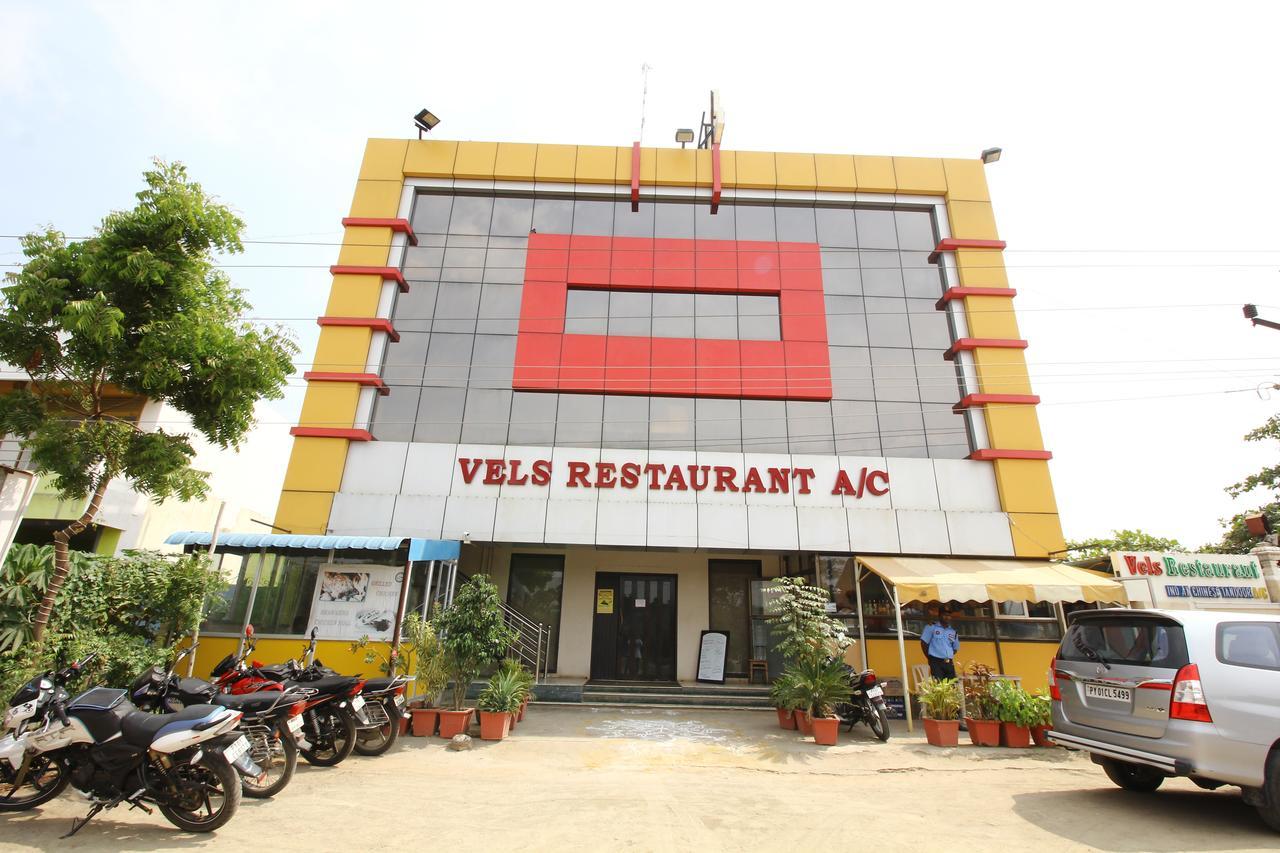 بونديتْشيري Vels Hotel المظهر الخارجي الصورة